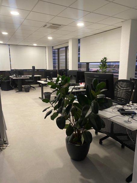 Nettoyage des bureaux à Montpellier centre par Optima Propreté Service Nettoyage des locaux et bureaux Montpellier