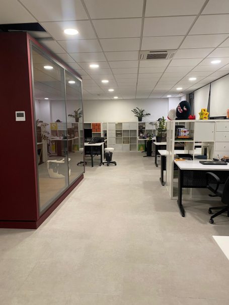 Entretien des bureaux par Optima Propreté Service à Saint Jean de Védas Bureaux nettoyés à saint Jean de Vedas